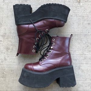 CURRENT MOOD PLATFORM BOOTS